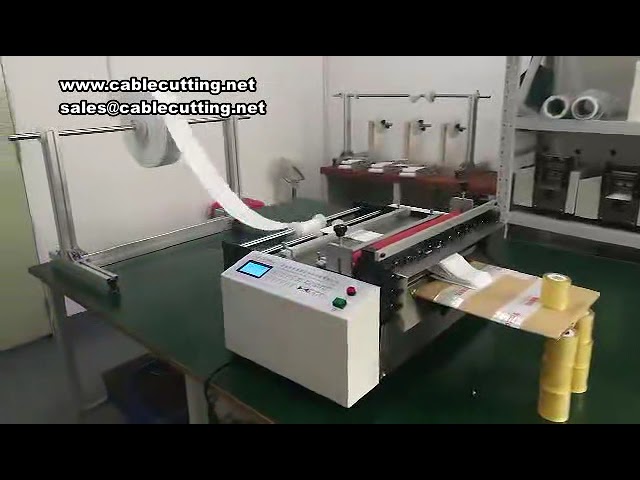 1,5 méter széles automatikus PVC fólia vágógép – nem szőtt anyag és kraftpapír vágásához
