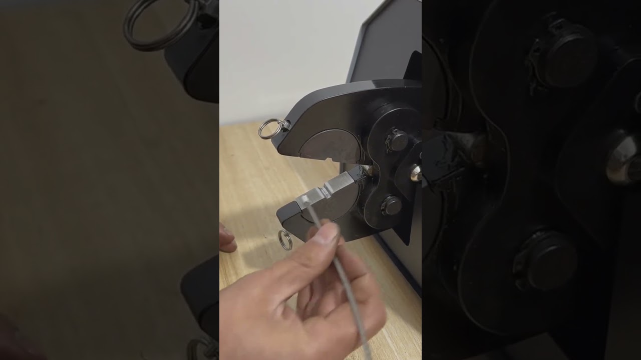 Erőteljes pneumatikus krimpelőgép acél sodronykötelekhez | Gyári gép #factory #machine