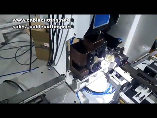 Kábelvégező automata gép: laza végződtetés préselése és szigetelésbontása
