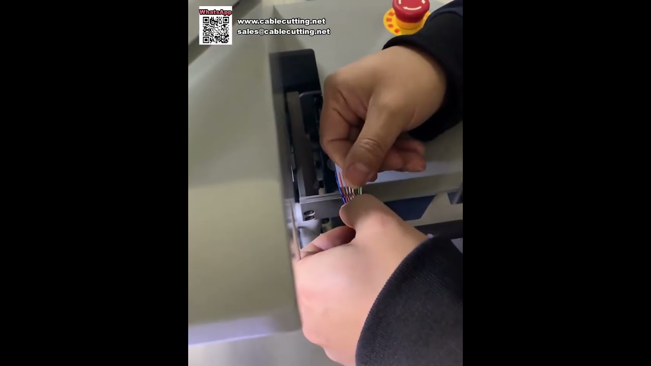 Automatikus többeres huzal ónozó és forrasztó gép — precíz, munkamegtakarító berendezés